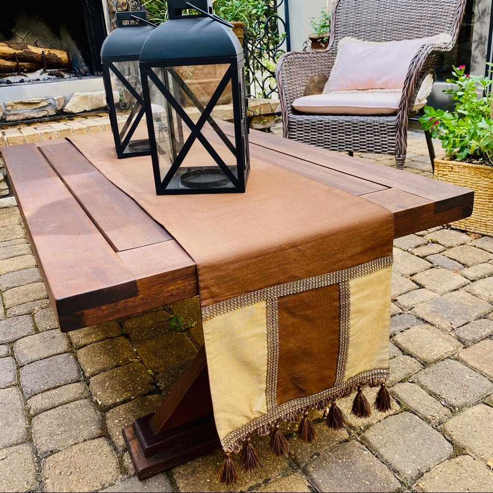 Beads & Tassels 2 Tone Table Runner/coffee 13”x72”